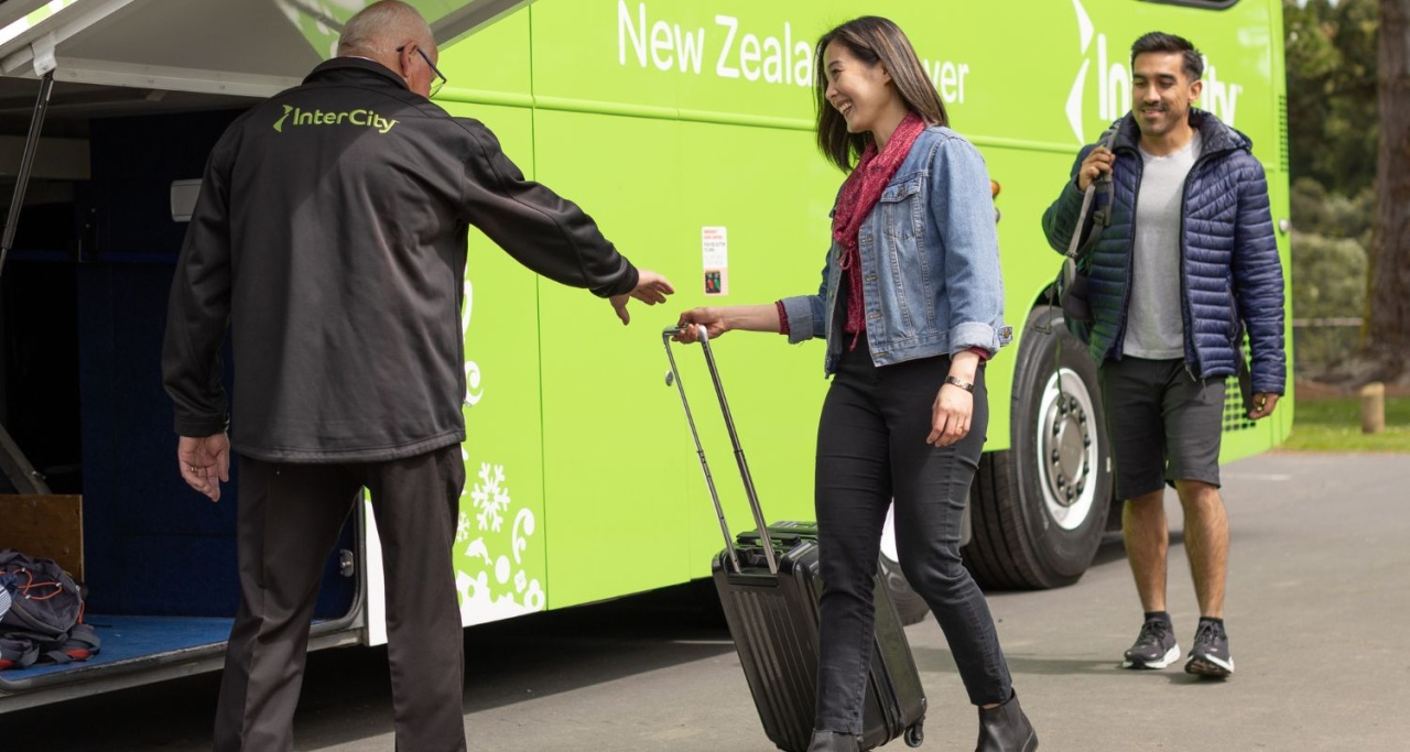 intercity-driver-loading-baggage