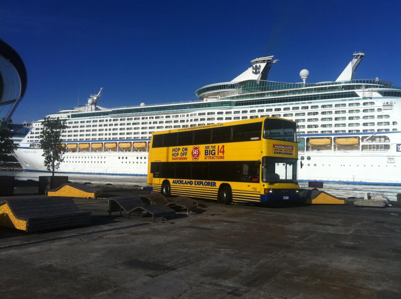 Photo of Auckland Hop On Hop Off Explorer, Downtown