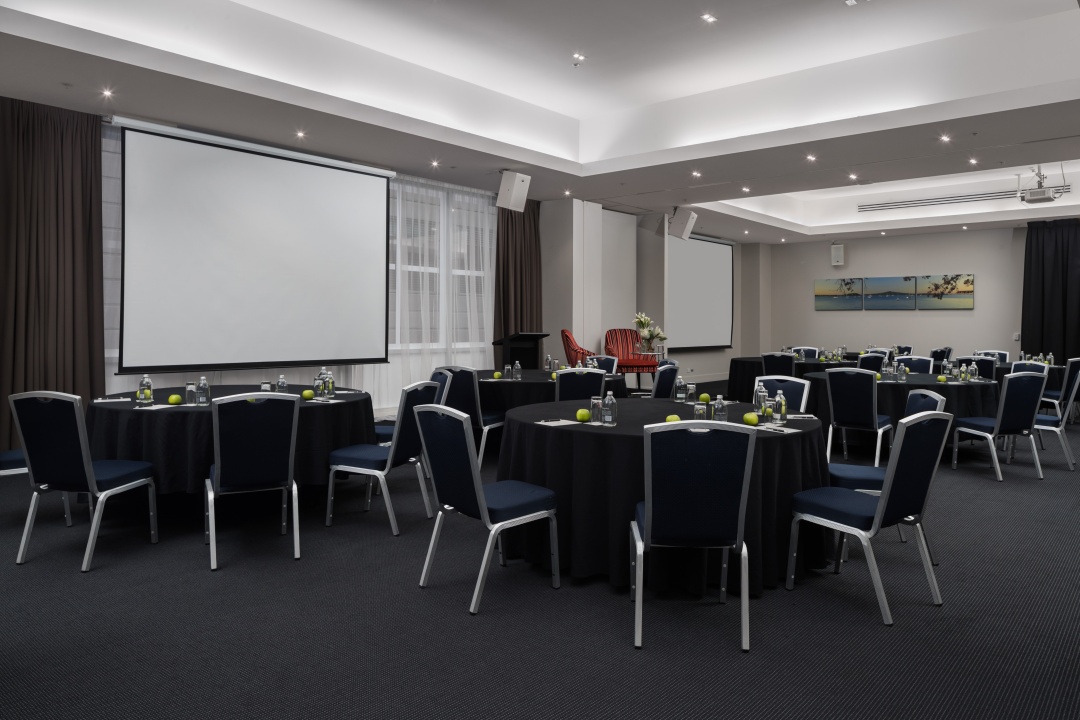 Rydges Auckland Kingston Room - Cabaret