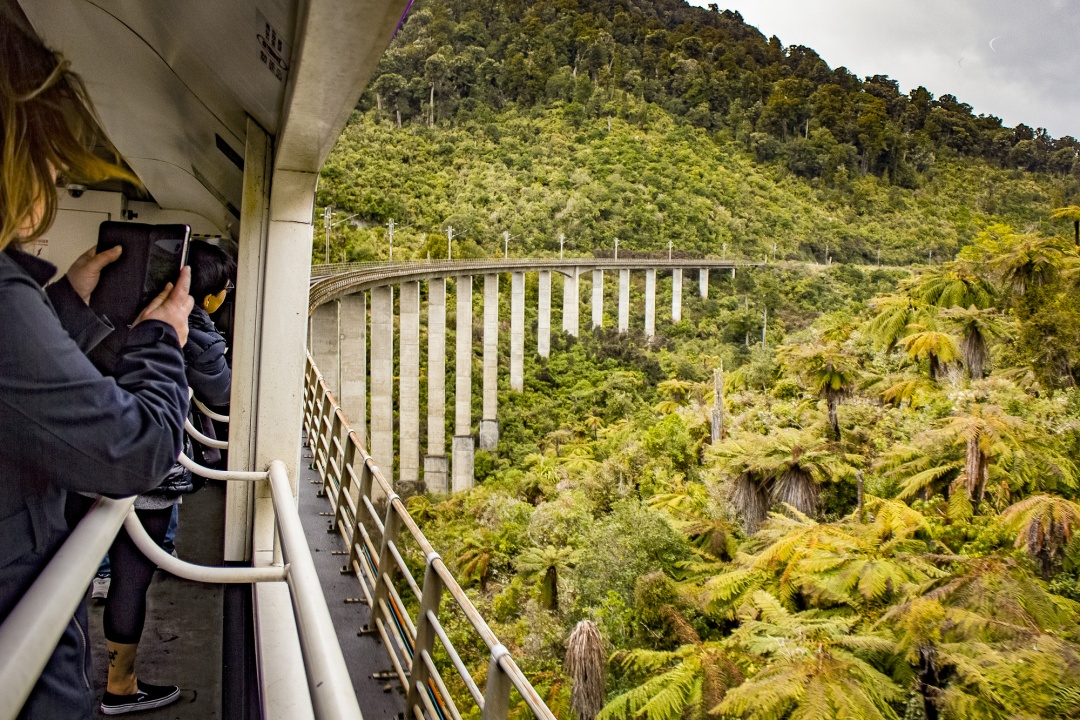 Northern Explorer Hapuawhenua Viaduct