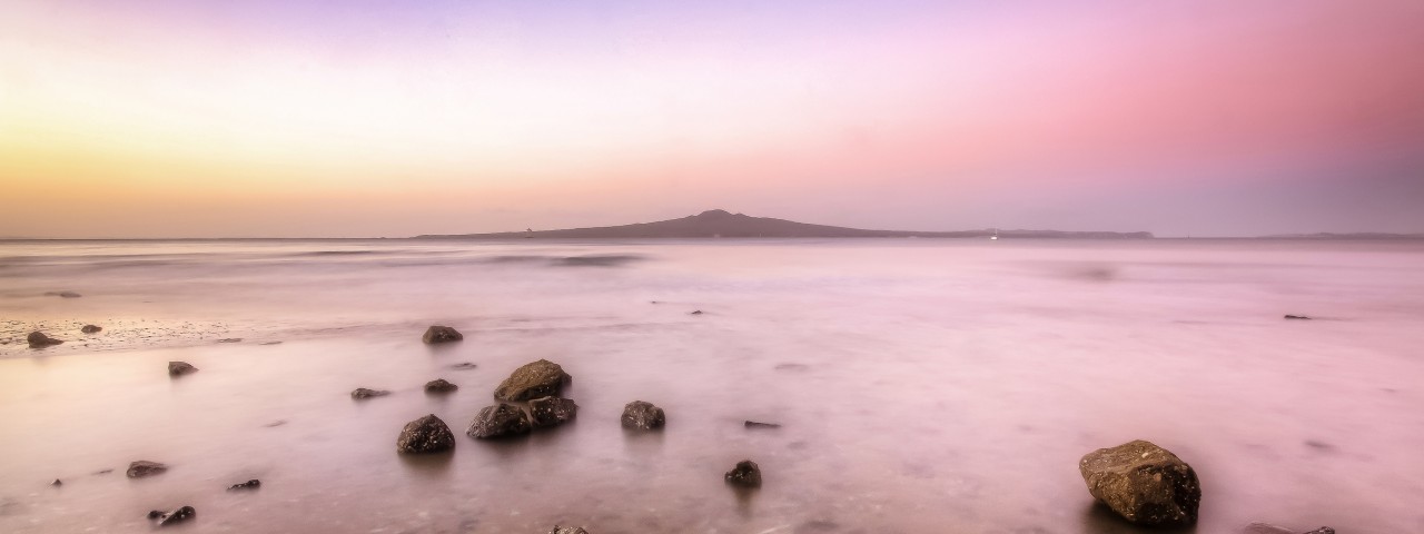 Auckland looking towards Rangitoto Island (Credit: Luke Thurlby) Auckland looking towards Rangitoto Island (Credit: Luke Thurlby)