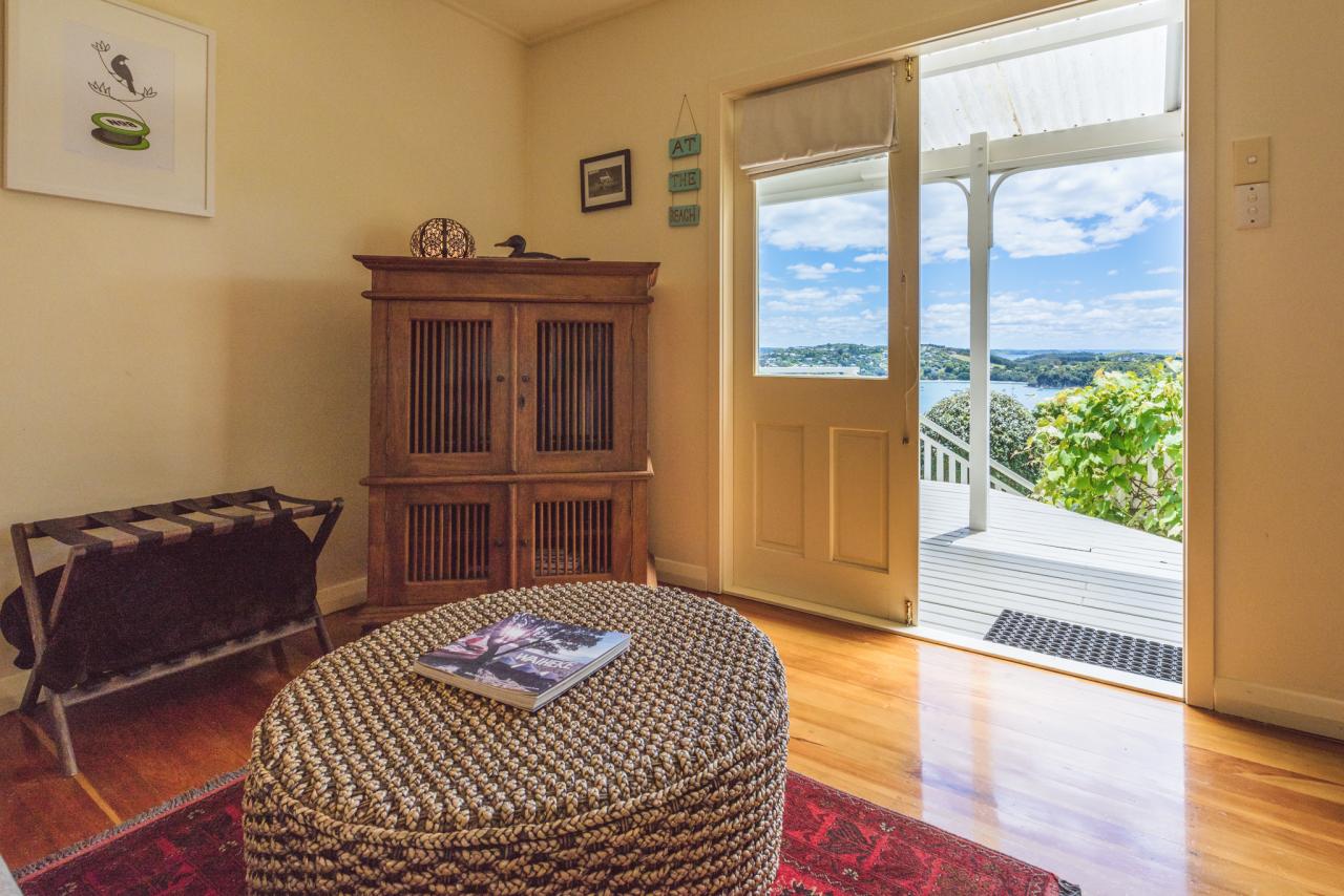 Moana Vista Cottage Photo of Moana Vista Cottage, Waiheke Island