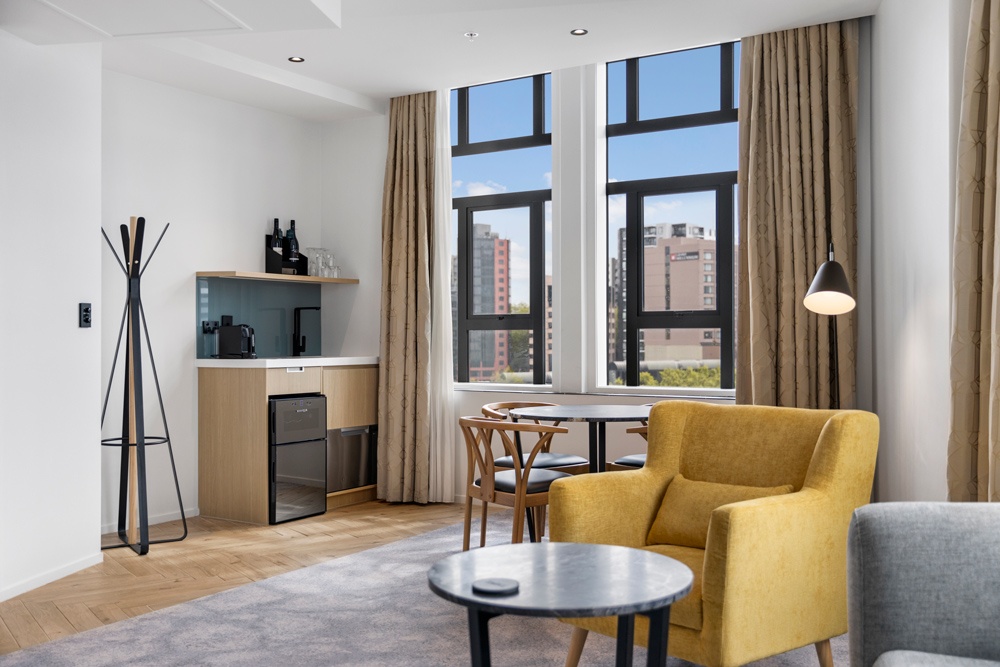 Premier room